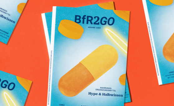 Cover der BfR2GO-Ausgabe 1/2025, Schwerpunkt Nahrungsergänzungsmittel